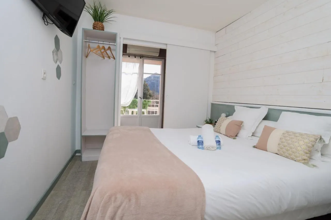 Hostellerie Le Panel Mandelieu